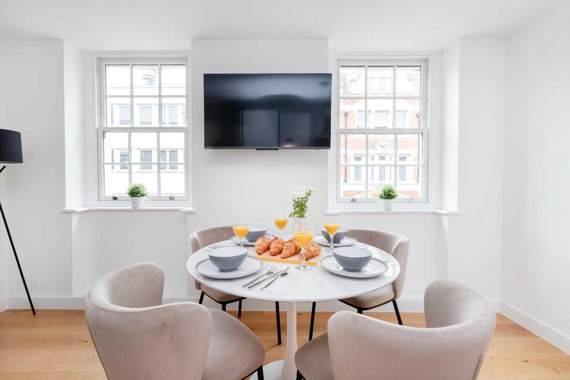 Fitzrovia With Balcony - Cityapartmentstay Londýn Exteriér fotografie
